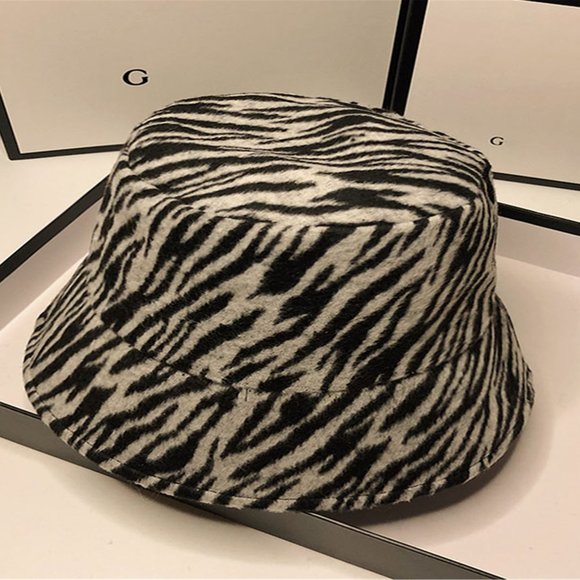 Fashion zebra-stripe Bucket Hats